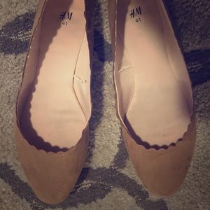 H&M Flats